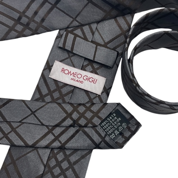 ROMEO GIGLI Gray Tartan Silk LUXURY Slim Tie HANDMADE ITALY - Picture 4 of 5